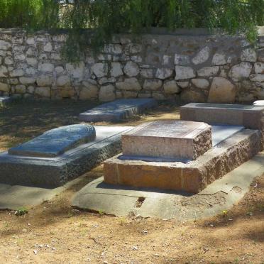 5. Overview KAUFMAN :: BEHRMANN graves