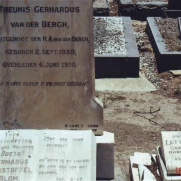 BERGH Theunis Gerhardus, van der 1859-1910 :: BLOM Hermanus Christoffel 1930-1941