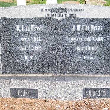 PLESSIS W.J., du 1864-1945 &amp; H.M.F.  V.D.WALT 1868-1952