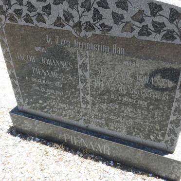 PIENAAR Jacob Johannes 1880-1947 &amp; Susarah Johanna OLIVIER 1882-1947