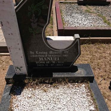 ? Manuel 1936-2004