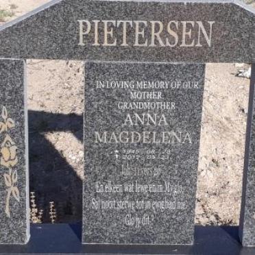 PIETERSEN Anna Magdelena 1945-2012