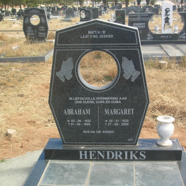 HENDRIKS Abraham 1920-1999 &amp; Margaret 1920-2000