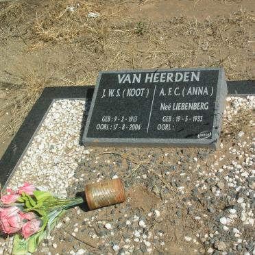 HEERDEN J.W.S., van 1913-2006 &amp; A.F.C. LIEBENBERG 1933-