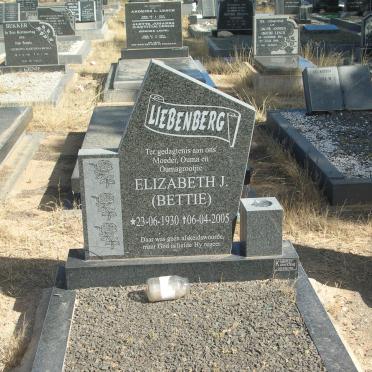 LIEBENBERG Petrus C. 1927-1972 &amp; Elizabeth J. 1930-2005
