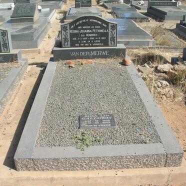 MERWE Regina Johanna Petronella nee HENDRIKS 1905-1983 :: GALLOWAY Rosa Lin 1939-2002