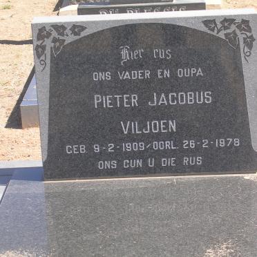 VILJOEN Pieter Jacobus 1909-1978 &amp; Dorathea Johannes 1907-1970
