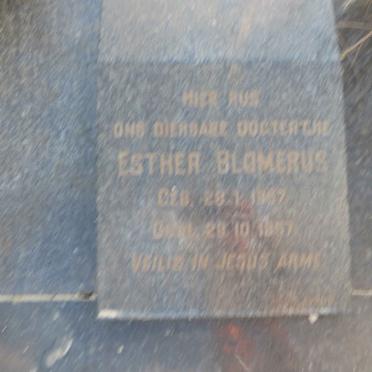 BLOMERUS Esther 1957-1957