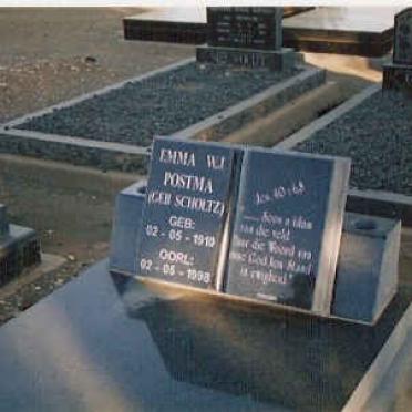 POSTMA Emma W.J. nee SCHOLTZ 1910-1998