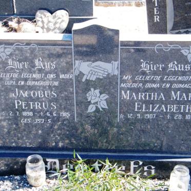 DEETLEFS Jacobus Petrus 1898-1985 &amp; Martha Maria Elizabeth 1907-1983
