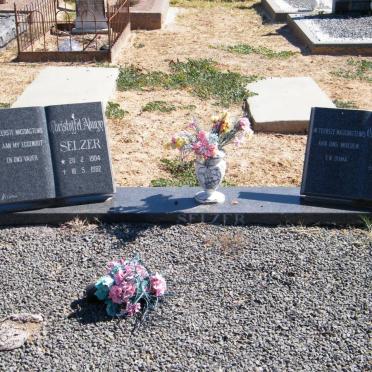 SELZER Christoffel Alwyn 1904-1982 &amp; Gertruida Aletta 1909-1990