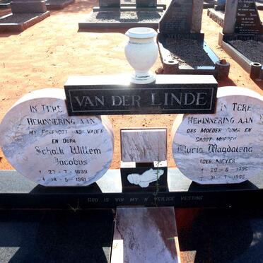 LINDE Schalk Willem Jacobus, van der 1899-1961 & Maria Magdalena MEYER 1905-1995