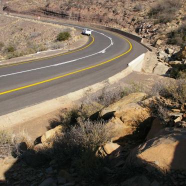 Northern Cape, FRASERBURG district, R353, Teekloof Pass, Old Memorial