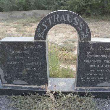 STRAUSS Johannes Frederik 1887-1970 &amp; Jacoba Elizabeth STRAUSS 1889-1989