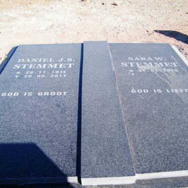 STEMMET Daniel J.S. 1914-2011 &amp; Sara W. 1926-