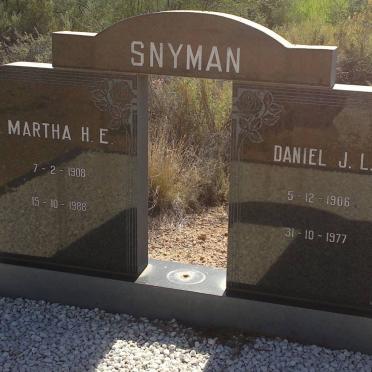 SNYMAN Daniel J.L. 1906-1977 &amp; Martha H.E. 1908-1988