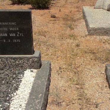 ZYL Willem Adriaan, van 1890-1975 &amp; Maria Cornelia Elizabeth LUBBE 1897-1965