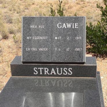 STRAUSS Gawie 1919-1987