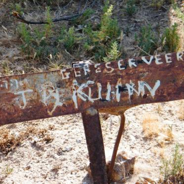 KUHNN J.?