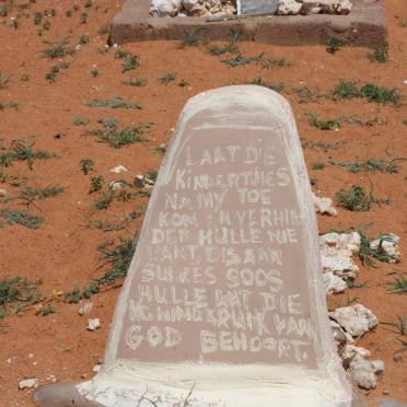 Northern Cape, GORDONIA district, Askham, cemetery_2