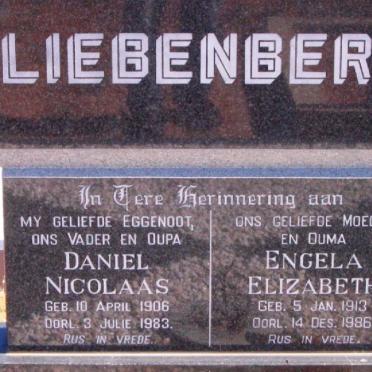 LIEBENBERG Daniel Nicolaas 1906-1983 &amp; Engela Elizabeth 1913-1986