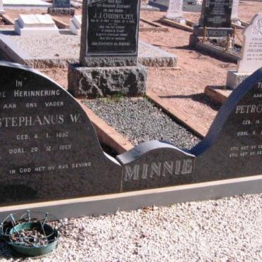 MINNIE Stephanus W. 1892-1969 &amp; Petronella J. 1893-1969