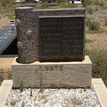 LONTE Jacobus Johannes 1905-1962 &amp; Susanna Jacoba 1912-1998