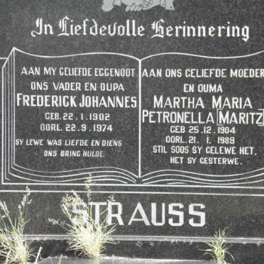 STRAUSS Frederick Johannes 1902-1974 &amp; Martha Maria Petronella MARITZ 1904-1989