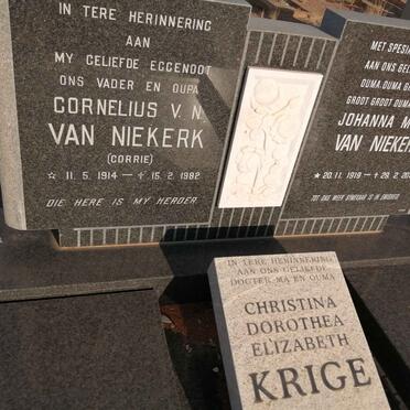NIEKERK Cornelius V.N., van 1914-1982 &amp; Johanna Maria 1919-2012 :: KRIGE Christina Dorothea Elizabeth 1941-2006