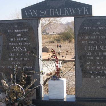 SCHALKWYK Theunis, van 1904-1989 &amp; Anna 1912-1996