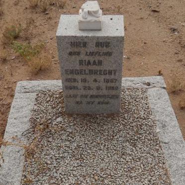 ENGELBRECHT Riaan 1957-1960