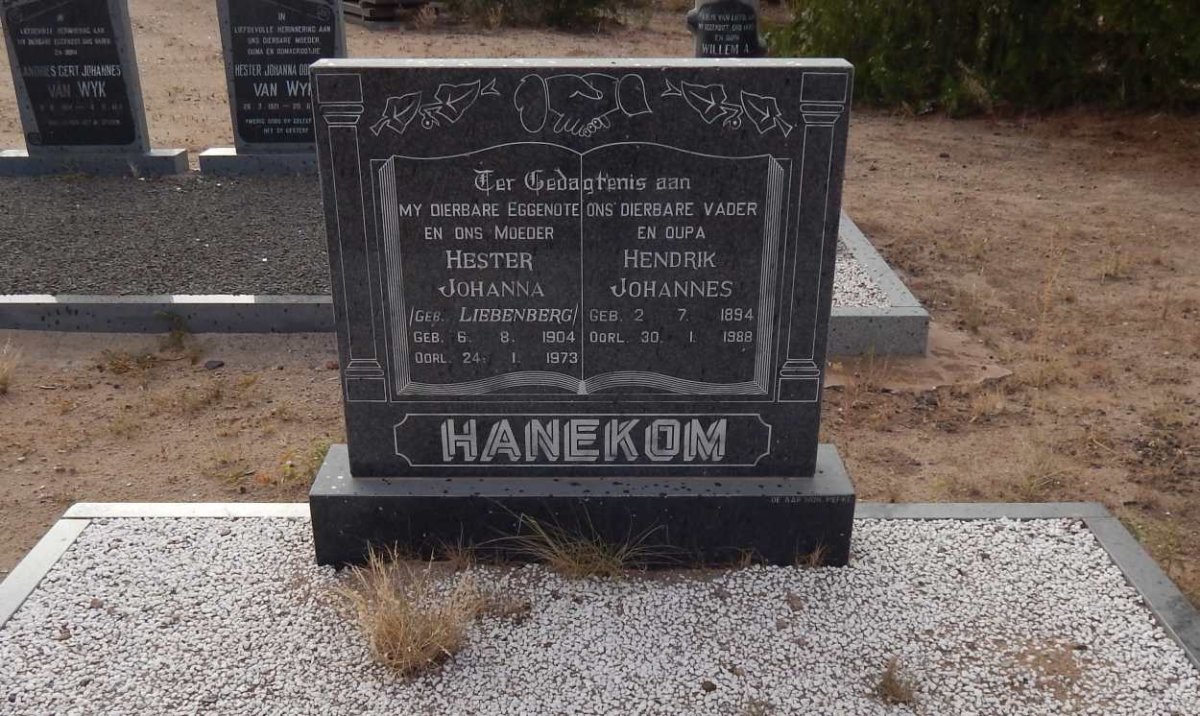 HANEKOM Hendrik Johannes 1894-1988 &amp; Hester Johanna LIEBENBERG 1904-1973