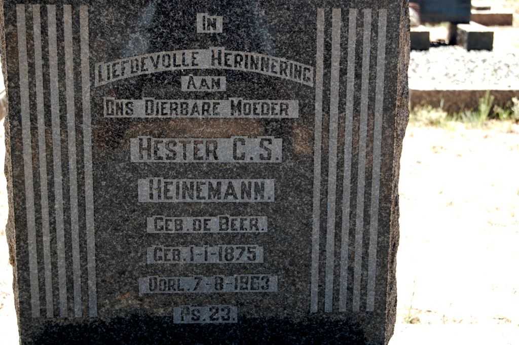 HEINEMANN Hester C.S. née DE BEER 1875-1963