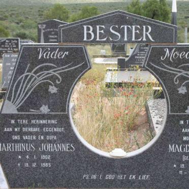 BESTER Marthinus Johannes 1902-1985 &amp; Magdalena Maria VERMEULEN 1911-1999