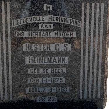 HEINEMANN Hester C.S. née DE BEER 1875-1963