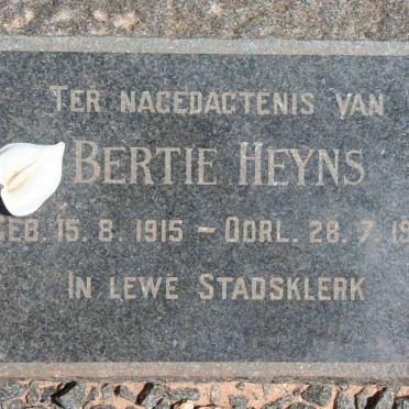 HEYNS Bertie 1915-1947