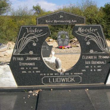 LUDWICK Petrus Johannes Stephanus 1909-1985 &amp; Elizabeth Hermina ODENDAAL 1913-2007