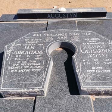 AUGUSTYN Jan Abraham 1916-1985 &amp; Susanna Catharina 1927-2021