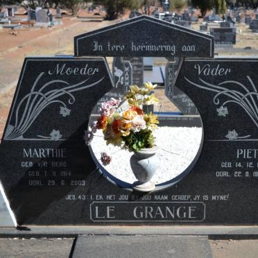 GRANGE Piet, le 1910-1985 &amp; Marthie v.d.BERG 1914-2003