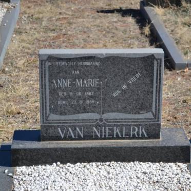 NIEKERK Anne-Marie, van 1962-1989