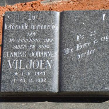 V - Vanne :: Surnames - V