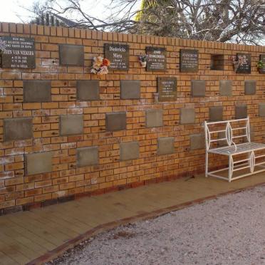 Northern Cape, KAKAMAS, NG Kerk, Muur van Herinnering