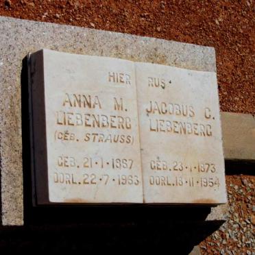 LIEBENBERG Jacobus C. 1873-1954 &amp; Anna M. STRAUSS 1887-1963