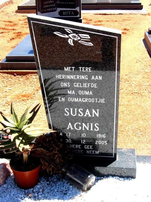 LUTTIG Susan Agnis 1916-2005