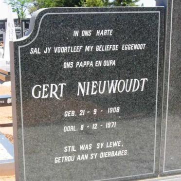 NIEUWOUDT Gert 1908-1971