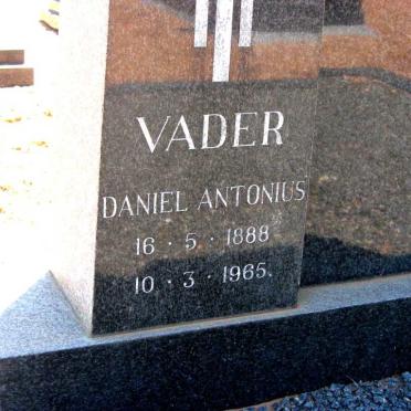 RYKHEER Daniel Antonius 1888-1965 &amp; Martha Maria VAN ZYL 1881-1964