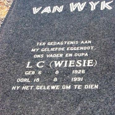 WYK L.C., van 1926-1991