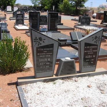 MERWE Louis R., van der 1899-1973 &amp; Alida M. 1904-1991