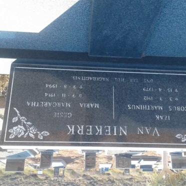 NIEKERK Izak Jacobus Marthinus, van 1912-1979 &amp; Gesie Maria Margaretha 1914-1994