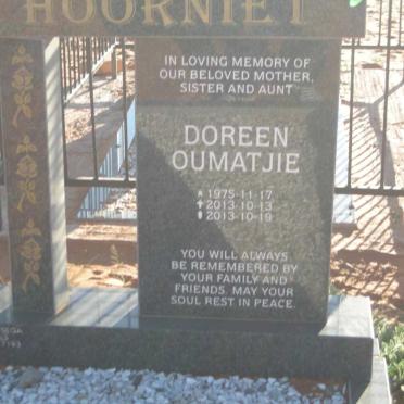 HOORNIET Doreen Oumatjie 1975-2013
